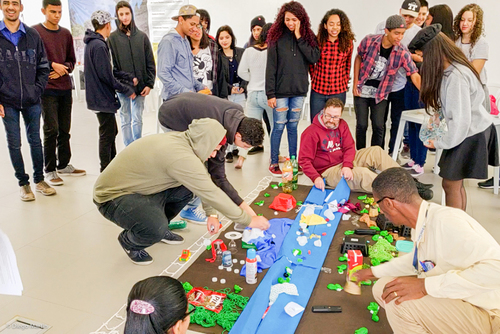 Construção participativa com a comunidade do Parque Várzeas Tietê