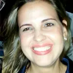 Daniela Cabral Daniela Cabral COORDENADORA DE PROJETOS