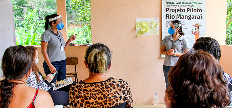 mobilização social: Colaboradoras em Projeto-piloto Rio Mangaraí