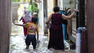 Understand how raising awareness of climate change can impact climate justice for vulnerable populations