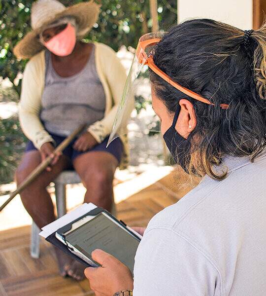 Synergia y SEINFRA en taller de divulgación de los resultados de la evaluación de impacto socioeconómico de las obras en vías secundarias en Bahía
