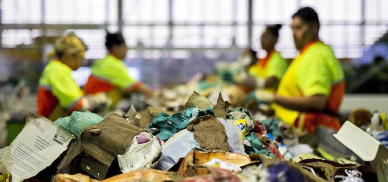 Cooperativa de reciclaje en Brasil. Foto-Adriano-Vizoni_Folhapress