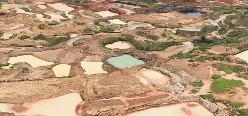 zona de minería ilegal que afecta a la población indígena. Foto: Ascom/PRF