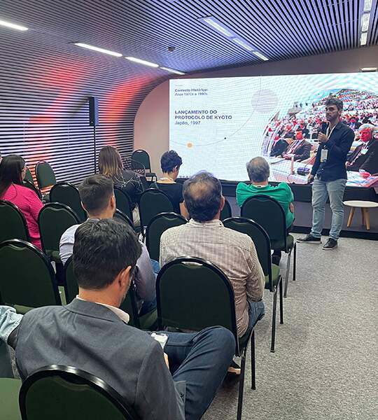 Synergia se presenta en Exposibram 2023 con panel sobre el desempeño socioeconómico de la minería