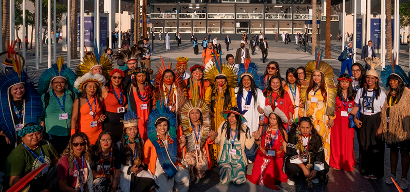Pessoas indígenas na COP28 Foto: Leo Otero/Ascom-MPI