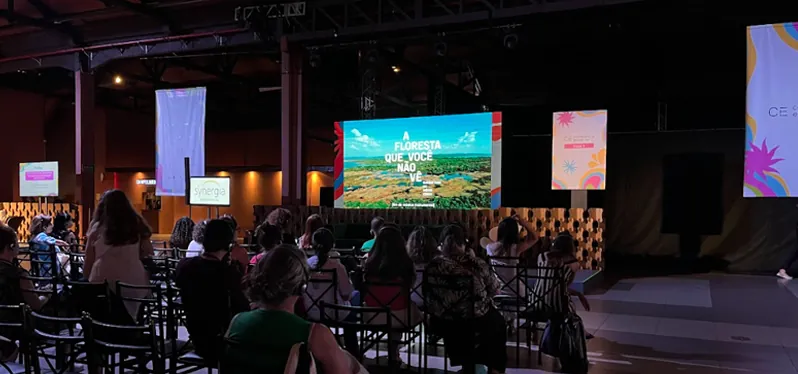 Emisión del documental