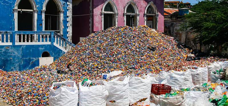 Sustentabilidade no Carnaval - montanhas de lixo Foto: Divulgação/Prefeitura de Olinda